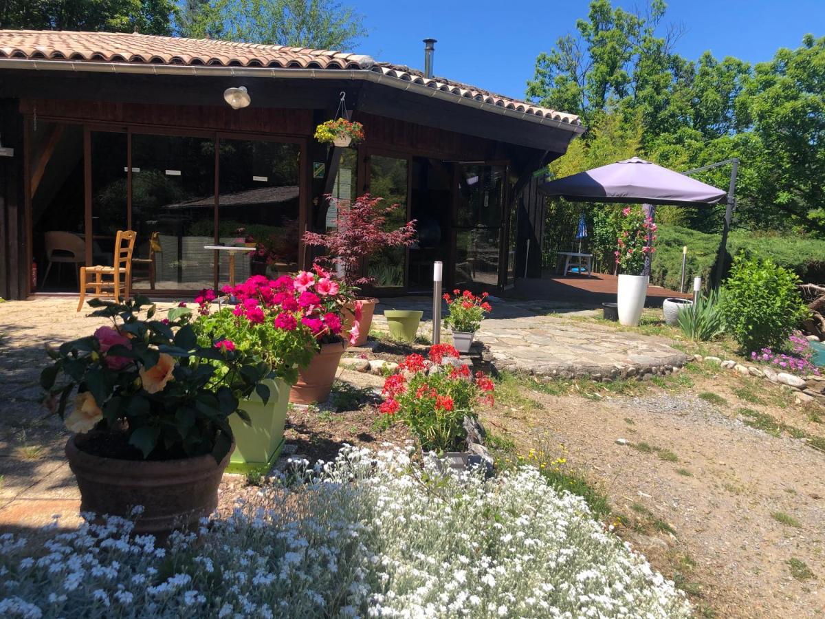 Hotel Le Sentier Des Arches Beaumont  Zewnętrze zdjęcie